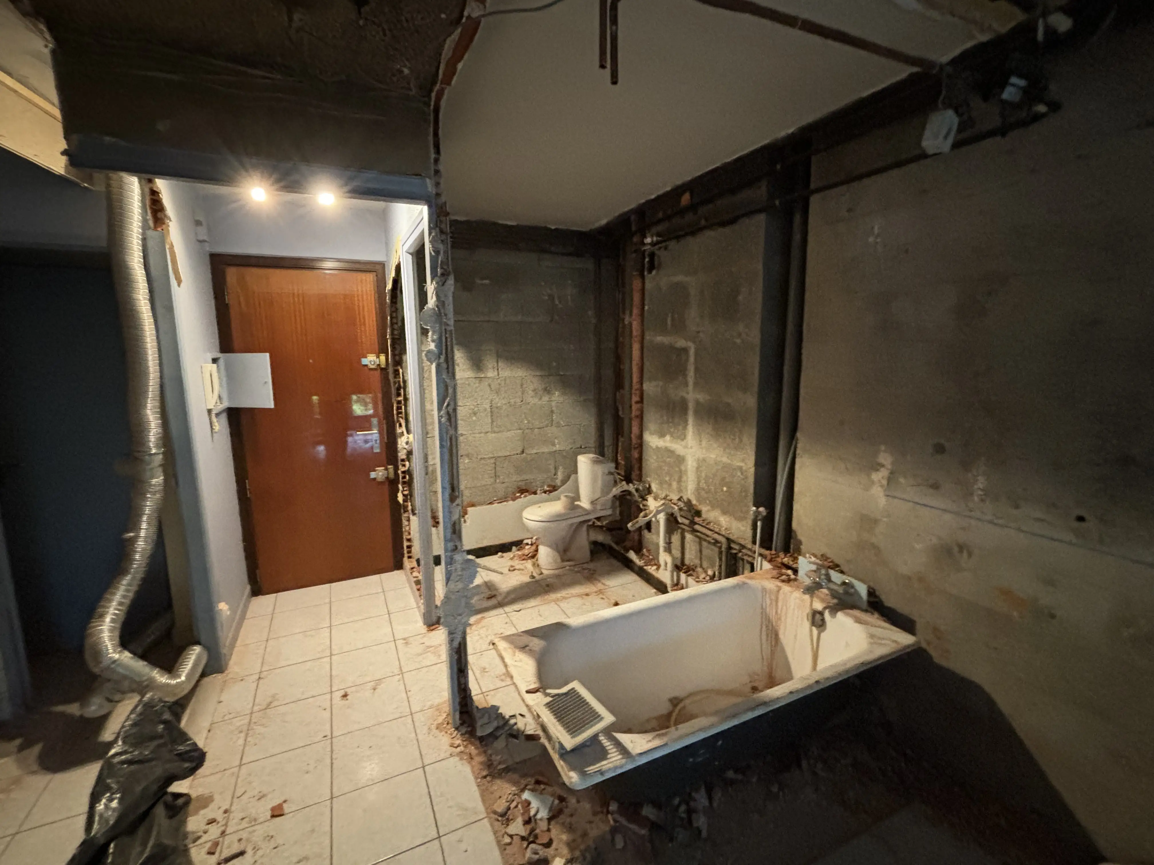 Démolition d'un studio à Aix les Bains